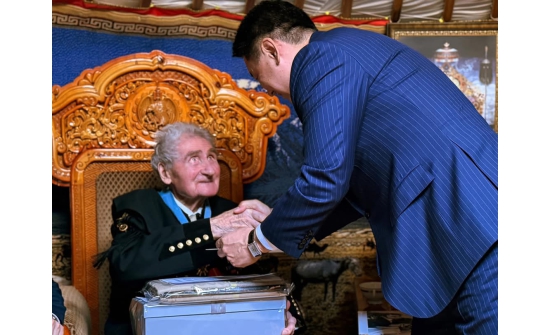 У.Хүрэлсүх Эрдэнэтийн ордыг нээсэн чех эрдэмтнийг хүлээж авав
