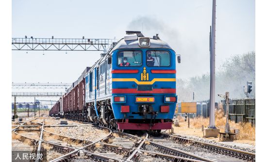 Өвөр Монголтой манай хийсэн гадаад худалдаа эрс өсжээ