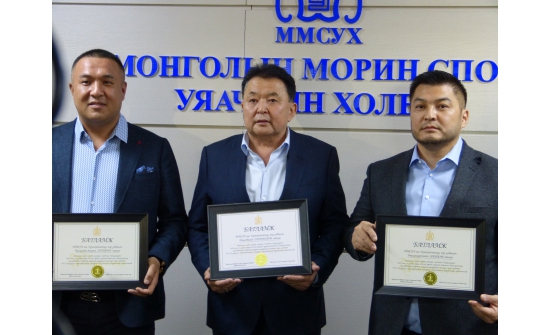Морин спорт, уяачдын холбоо ирэх сард шинэ ерөнхийлөгчөө сонгоно