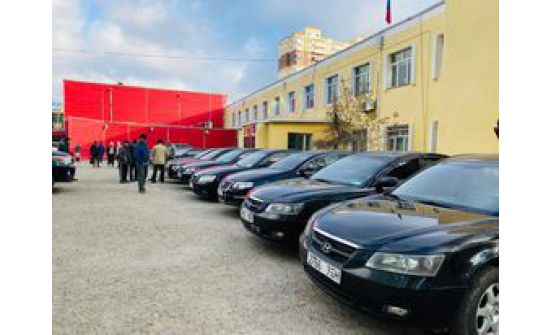 Засгийн газрын машинуудыг дуудлагаар худалдаж байна