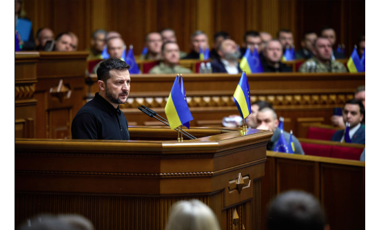 Украины ерөнхийлөгч ялалтын төлөвлөгөөгөө танилцуулав