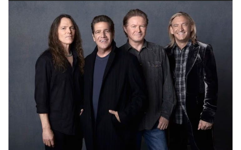 “Eagles” хамтлаг сүүлчийн аялал тоглолтоо хийнэ