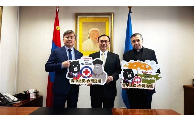 Тайвань Монголд 100 мянган ам.доллар хандивлана