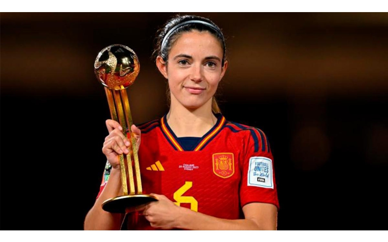 "Ballon d’Or" шагналыг Лионель Месси, Айтана Бонмати нар авах магадлалтай